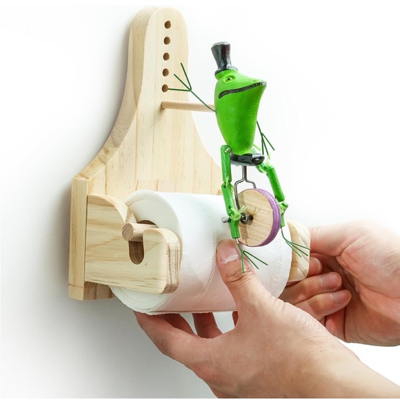 no brand Other - Whimsical Green Frog Toilet Paper Holder